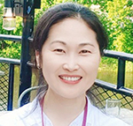 Smiling headshot of Heeyeong Jung